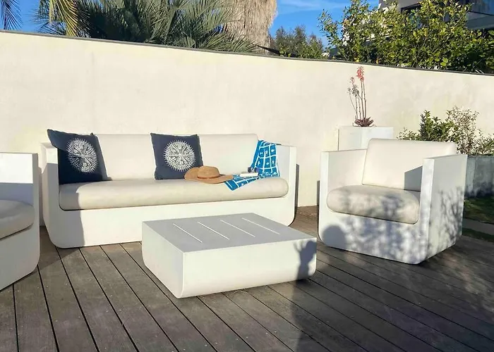 Semesterbostad Belle Grande Marina En Duplex Avec Appontement Le Grau-du-Roi