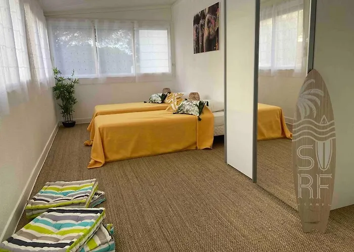 Semesterbostad Belle Grande Marina En Duplex Avec Appontement Le Grau-du-Roi